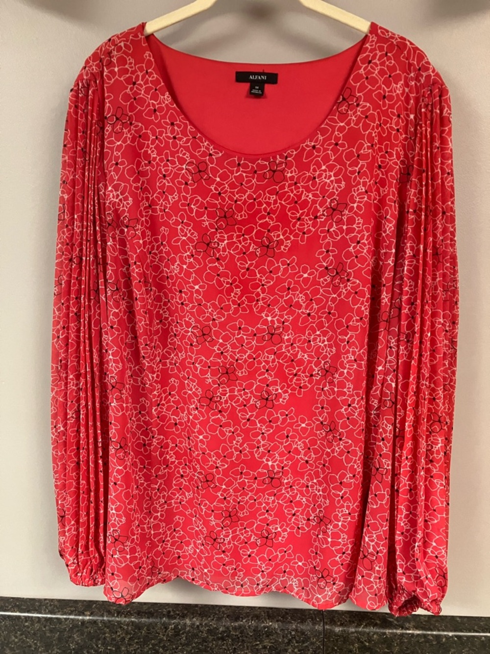 3/28  alfani pleated sleeve lined blouse shirt 3X